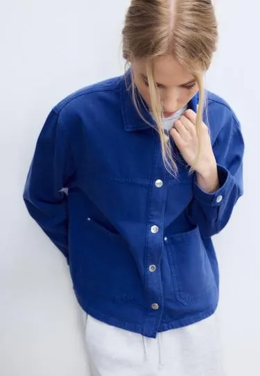 Джинсовая куртка с накладными карманами- Заказать в России