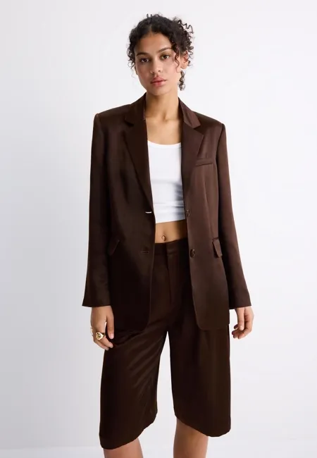 Атласный пиджак