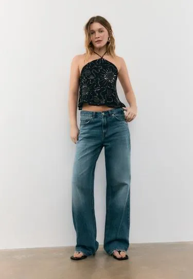 Топ с горловиной халтер и вышивкой- Заказать в России