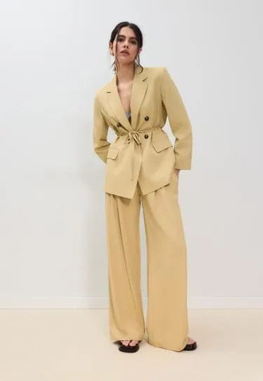 Атласные брюки с защипами и цепочкой- Заказать в России