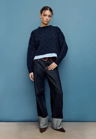Twofabric knit sweater with detachable collar- Заказать в России