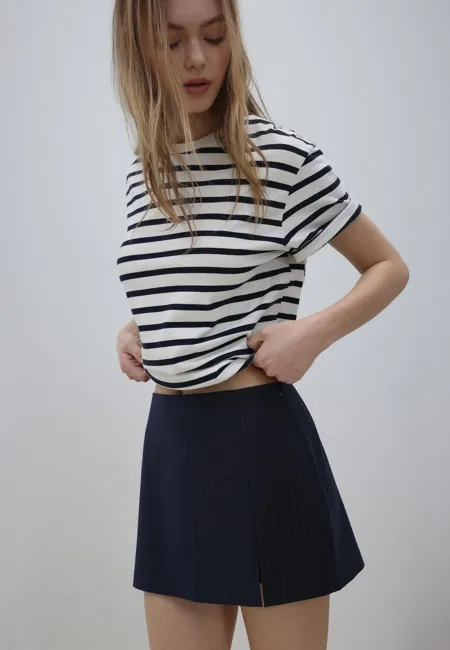 Юбка-шорты с разрезом сбоку- Заказать в России