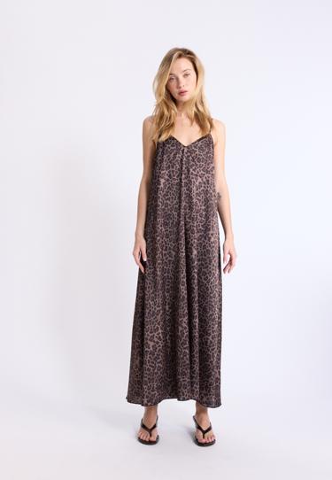 Stradivarius Длинное атласное платье купить с доставкой.