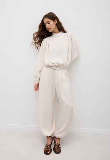 Stradivarius Куртка свободного кроя со складками