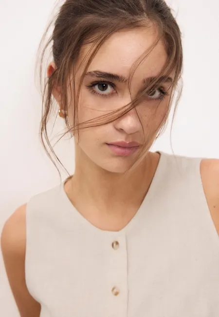 Топ без рукавов на пуговицах- Заказать в России