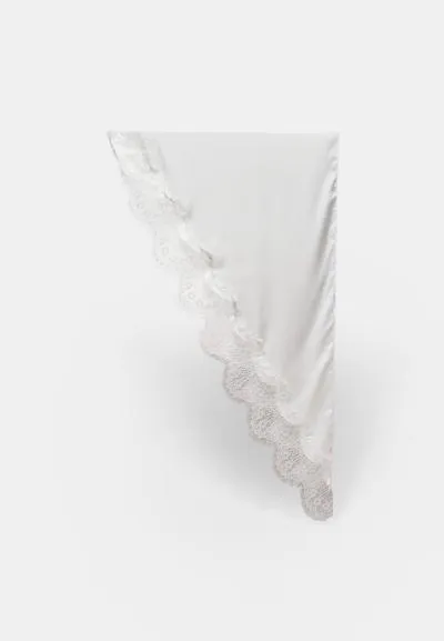 Кружевное парео- Заказать в России