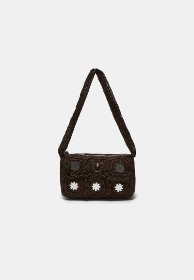 Stradivarius Сумка на плечо из кроше с зеркальными элементами