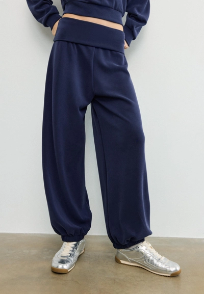 Stradivarius Мягкие брюки-джоггеры «рукава-фонарики» с отворотом на талии