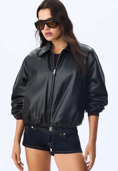 Стеганая куртка-бомбер из искусственной кожи- Заказать в России