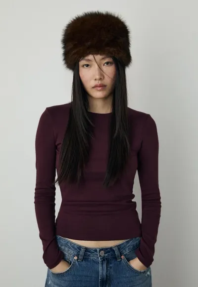 Базовая футболка с длинными рукавами- Заказать в России