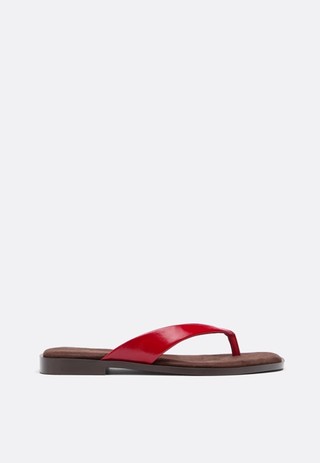 Stradivarius Сандалии на плоской подошве с перемычкой между пальцами