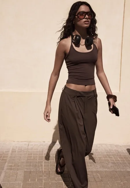 Вязаный топ с горловиной халтер- Заказать в России