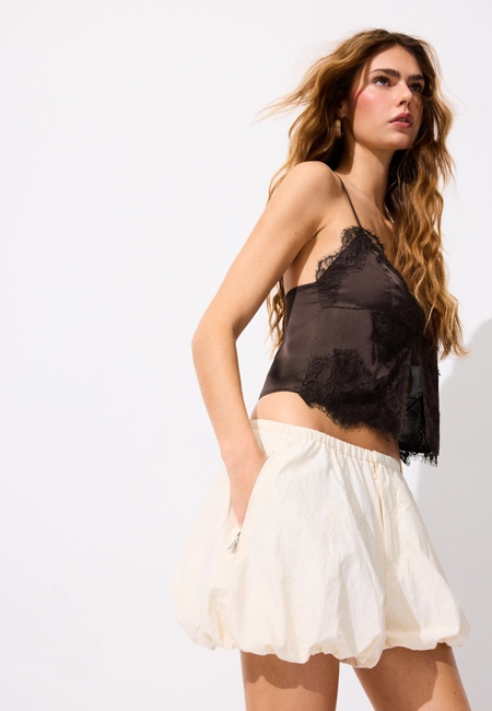 Stradivarius Высокотехнологичные шорты-баллоны
