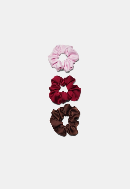 Stradivarius Набор из 3 резинок для волос купить с доставкой.