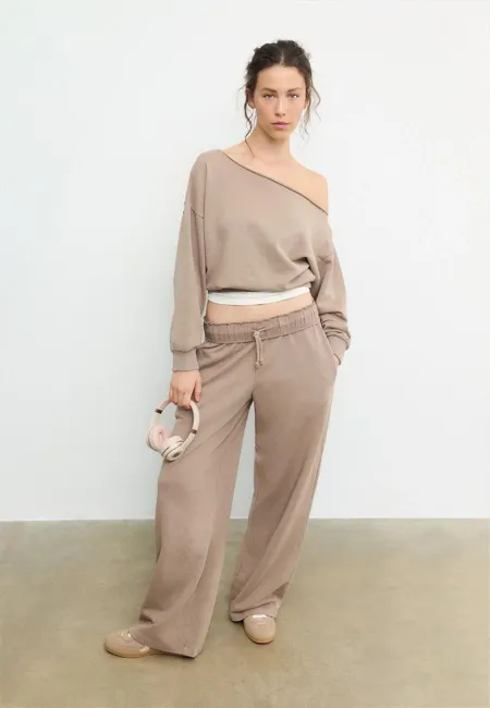 Укороченная толстовка с эффектом потертости- Заказать в России