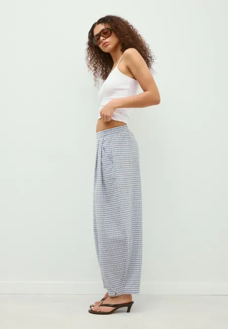 Брюки barrel свободного кроя