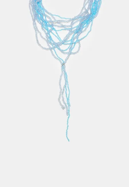 Ожерелье с множеством бусин