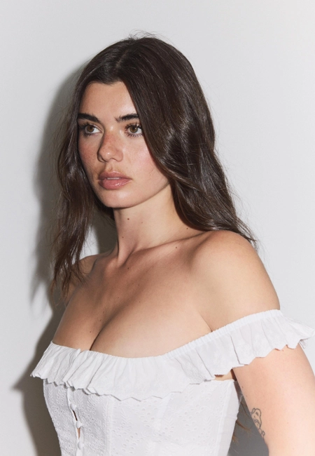 Stradivarius Топ с кружевными элементами корсетного плетения