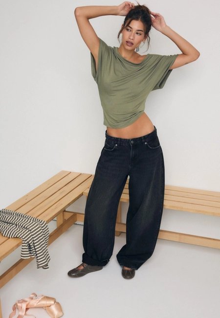 Stradivarius Джинсы BARREL FIT D80