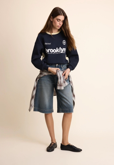 Stradivarius Толстовка с контрастным воротником