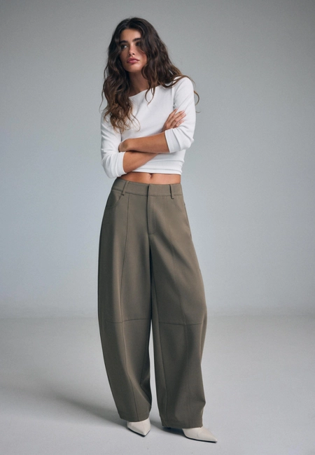 Stradivarius Элегантные брюки BARREL купить с доставкой.