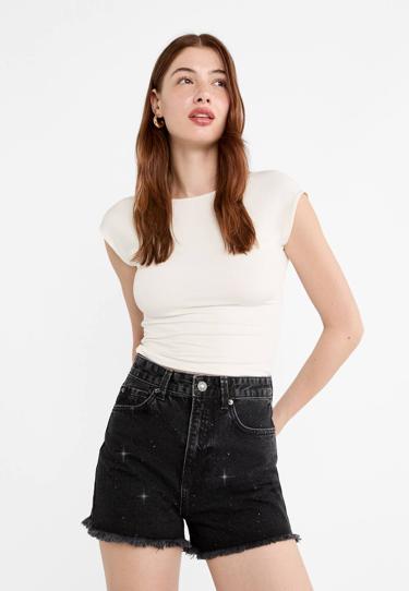 Stradivarius Джинсовые шорты со стразами