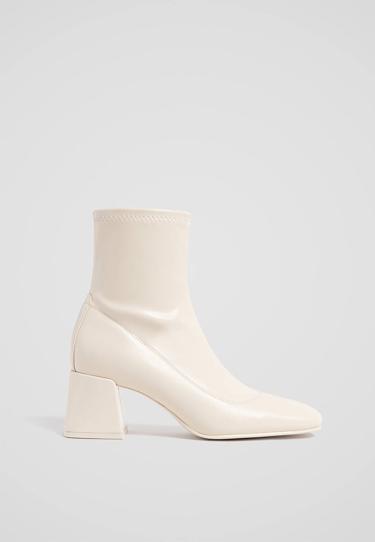 Stradivarius Ботильоны из лакированной искусственной кожи на широком каблуке