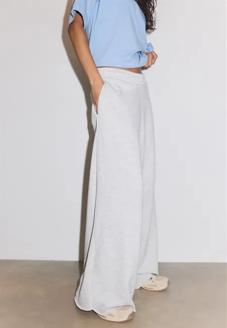 Брюки из мягкой ткани с широкими штанинами и окантовкой- Заказать в России