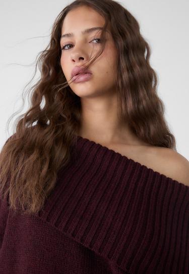 Stradivarius Трикотажный свитер с открытыми плечами