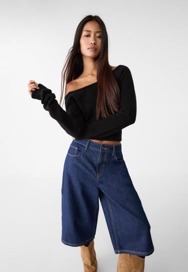 Stradivarius Свитер ассиметричного кроя
