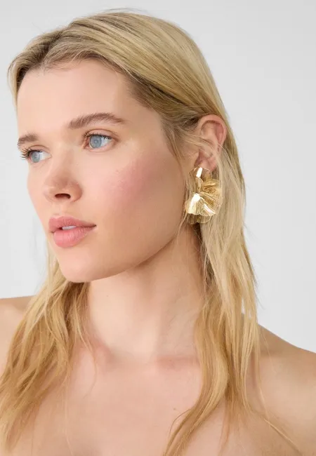 Серьги-веера с цветочной текстурой- Заказать в России