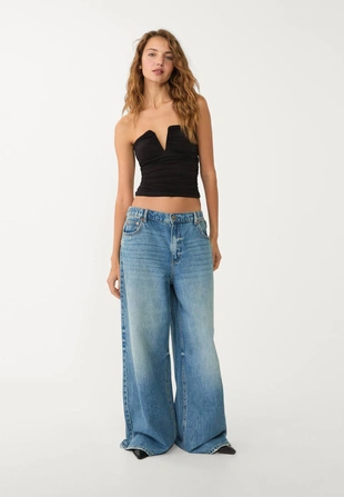 Драпированный кроп-топ с V-образным вырезом- Заказать в России