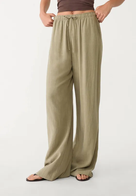 Свободные брюки под лён