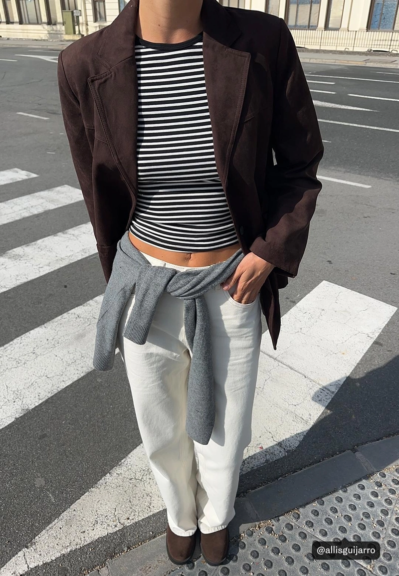 D92 Джинсы прямого широкого кроя