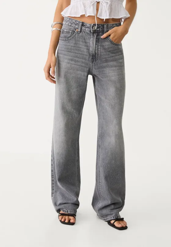 Джинсы прямого кроя