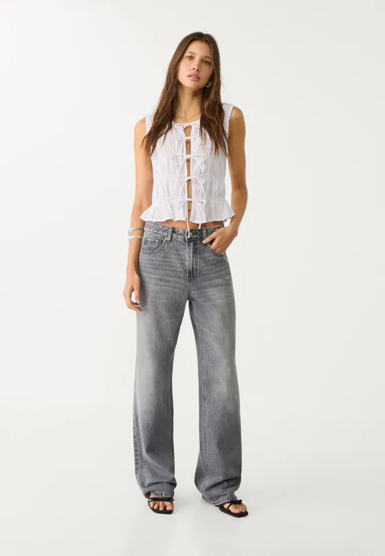 Джинсы прямого кроя