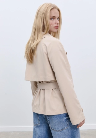 Короткий струящийся тренч с поясом- Заказать в России