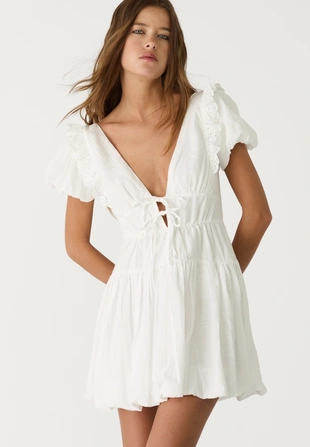 Короткое платье-баллон с короткими рукавами- Заказать в России