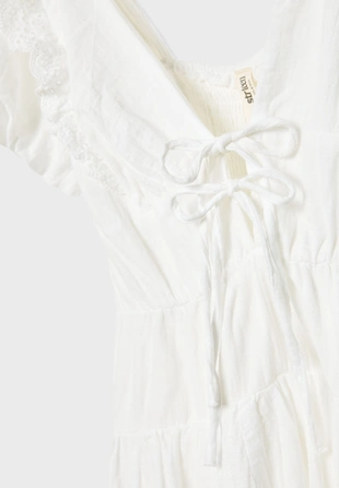 Короткое платье-баллон с короткими рукавами- Заказать в России