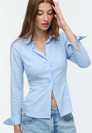 Базовая рубашка облегающего кроя в полоску- Заказать в России