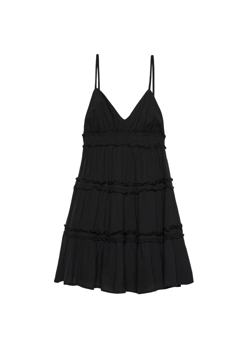 Короткое платье на бретельках с оборками