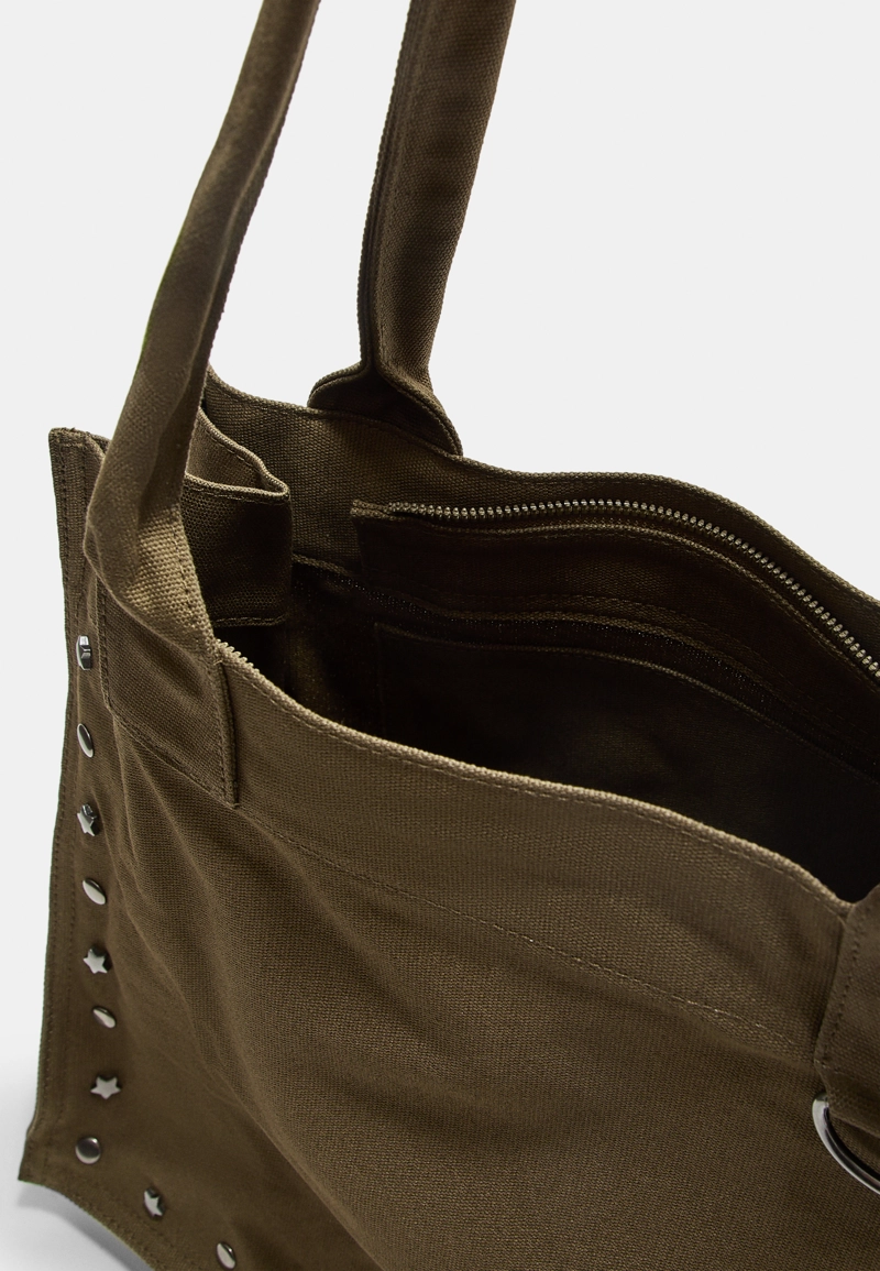 Тканая сумка-шопер с заклепками