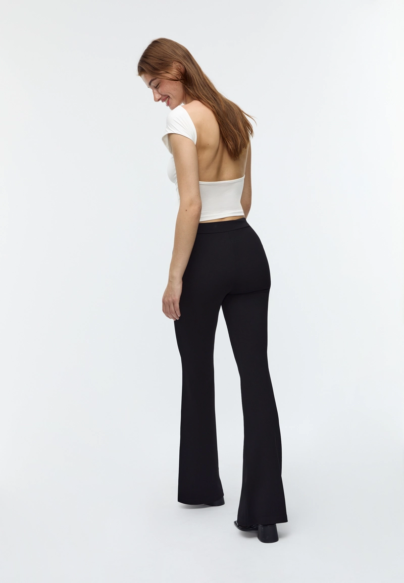 Брюки клеш из гладкого трикотажа