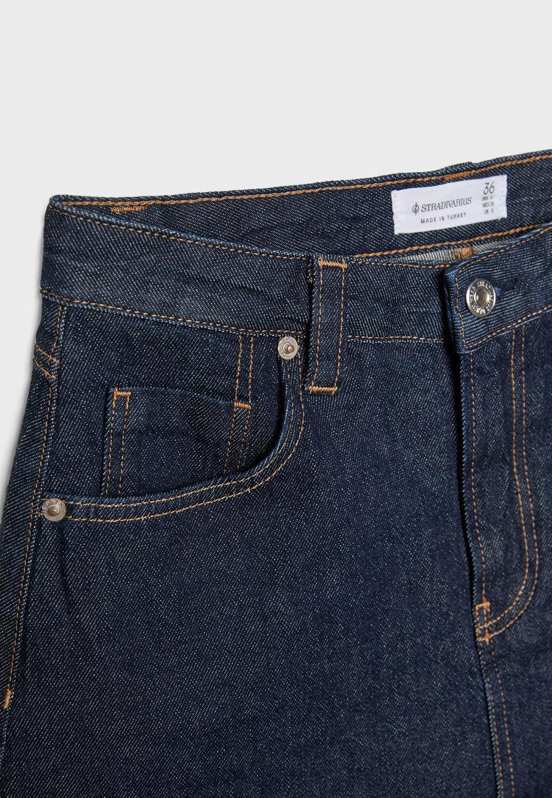 D62 Джинсовая юбка-шорты