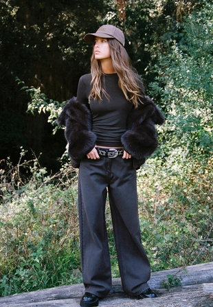 Ремень с заклепками- Заказать в России