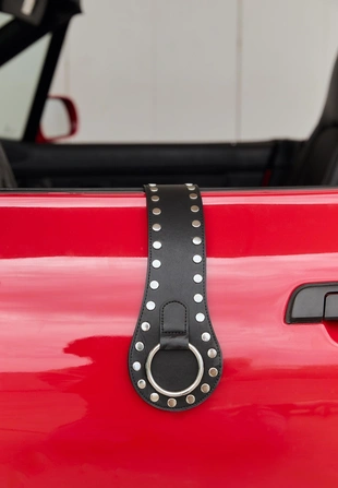 Широкий ремень с заклепками- Заказать в России