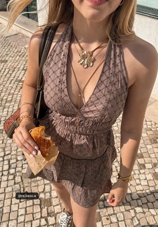 Ожерелье-шнурок с цветком- Заказать в России