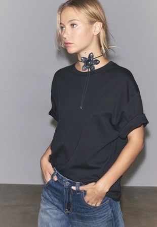 Чокер с цветком из искусственной кожи- Заказать в России