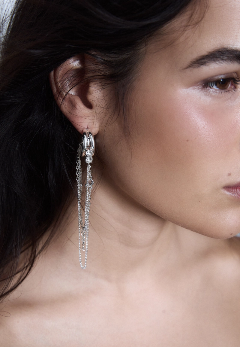 Длинные серьги с кольцами и цепочками