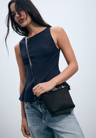 Сумка-мессенджер с отделкой ремнем- Заказать в России